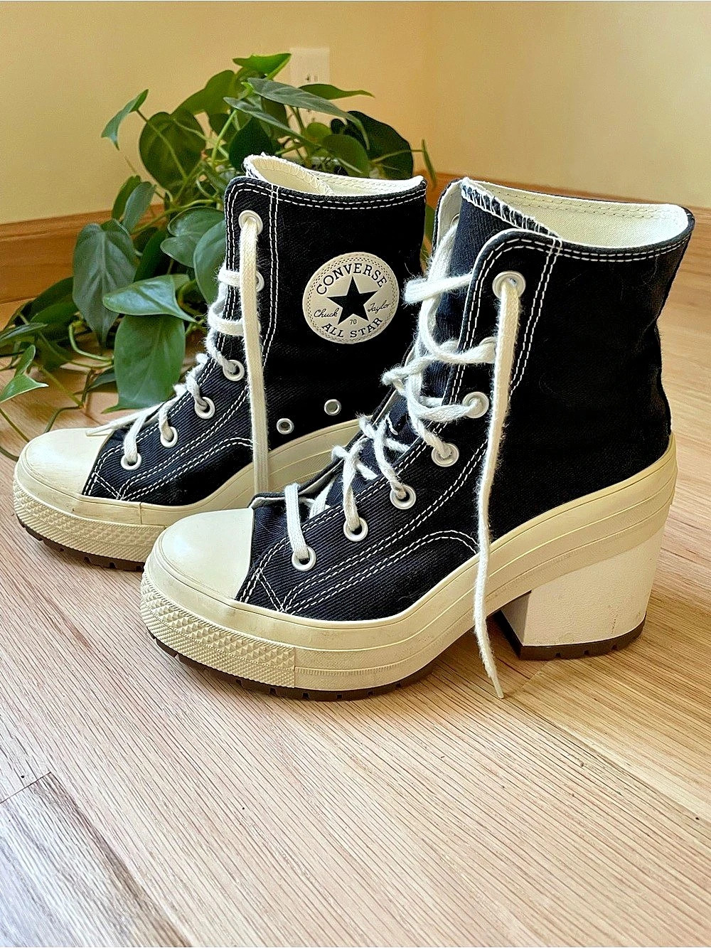 Converse Chuck 70 De Luxe Heel